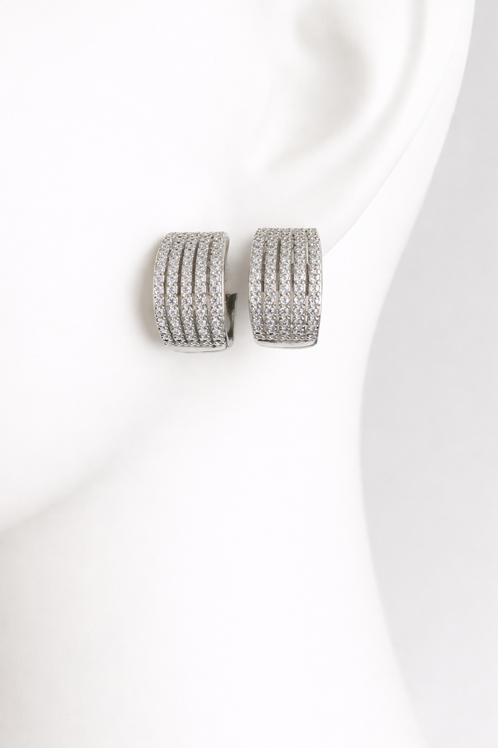 ๐ Zircon Pillar Hoops๐